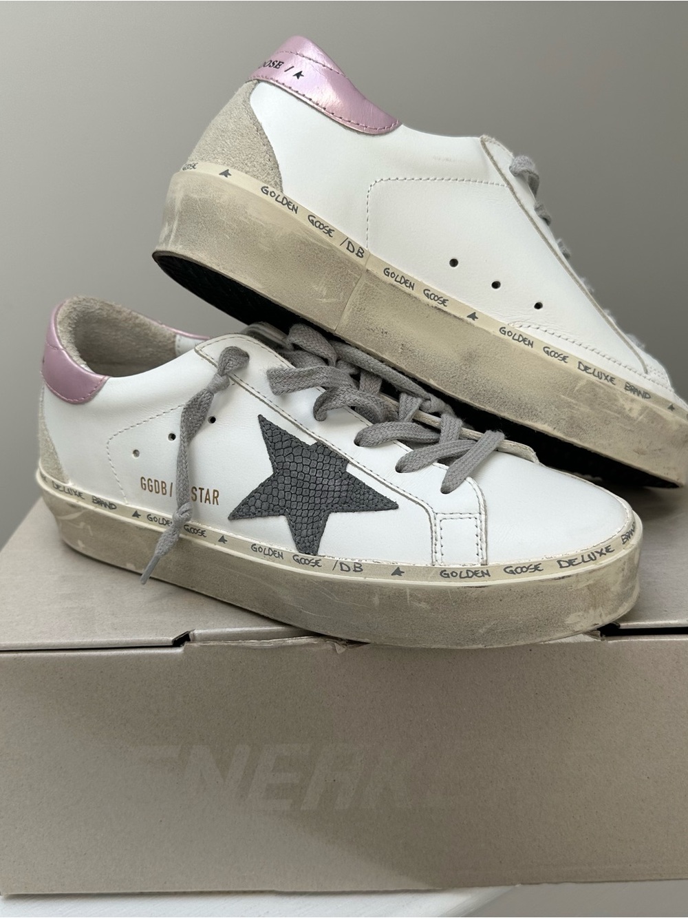 Golden Goose White Leather Sneakers with Pink Heel and Gray Laces